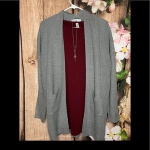 💕Super cute cardigan